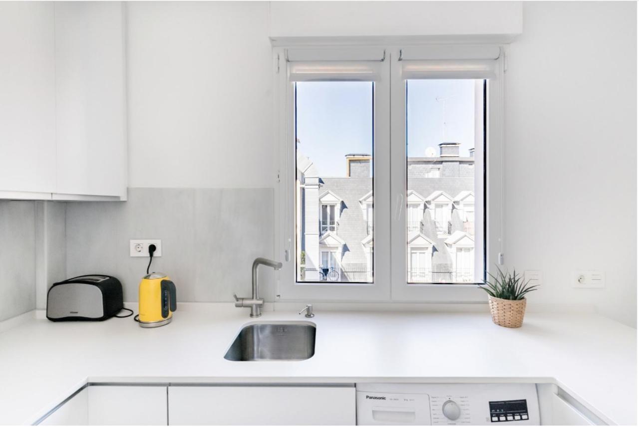 Apartamento Eclectico En El Centro De La Ciudad Сан Себастиан Екстериор снимка